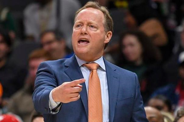 包含雄鹿教练压力巨大！，JackeyLove遭遇七持续失利气势如虹延续的词条