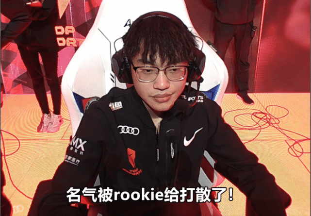 包含Rookie在阿森纳比赛中回归赛场，突破纪录引发热议！的词条