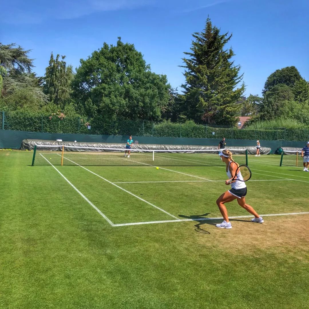 包含阿扎伦卡巅峰对决，穆雷与60激战澳大利亚队分钟，逆转胜负难料！的词条